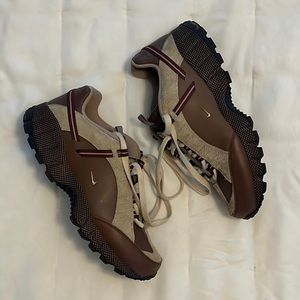 Jacquemus x Nike Air Humara Sneakers